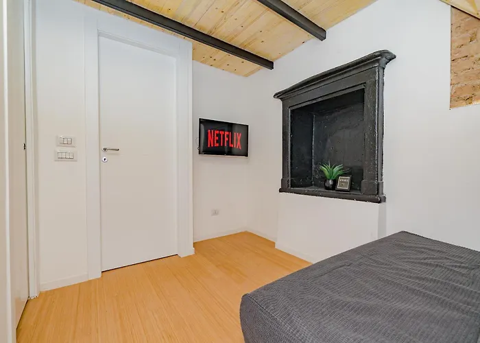 2cli19 -duomo-loreto - Elegant - Apartament *